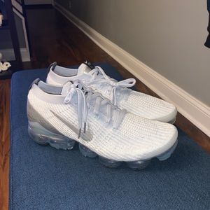 Nike Men’s Air VaporMax Flyknit 3 Pure Platinum